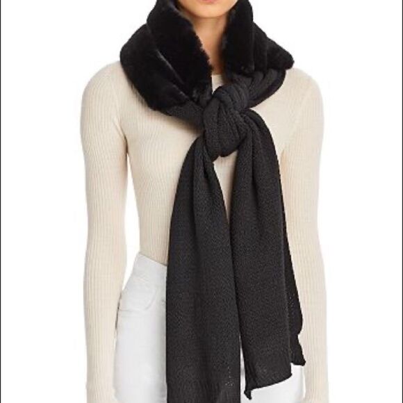 Echo
Faux Fur Knit Scarf - Picture 1 of 3